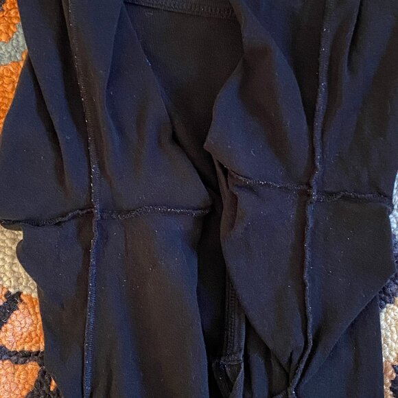 90s I Anthropologie I A Pleasant Surprise Is In Store For You I Faux Wrap Top - Picture 16 of 16